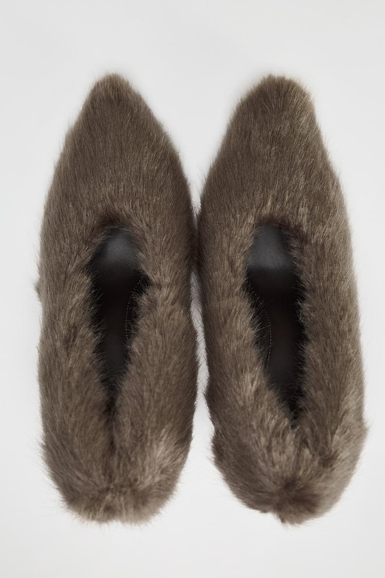 Faux fur stiletto heel shoes