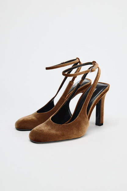 Velvet-effect ankle strap heeled shoes