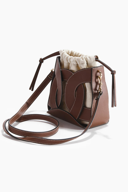 Crossbody bucket bag