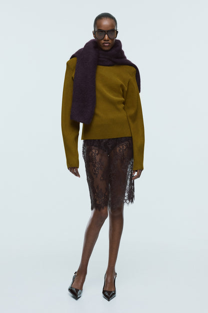 Rib-knit shoulder-pad top