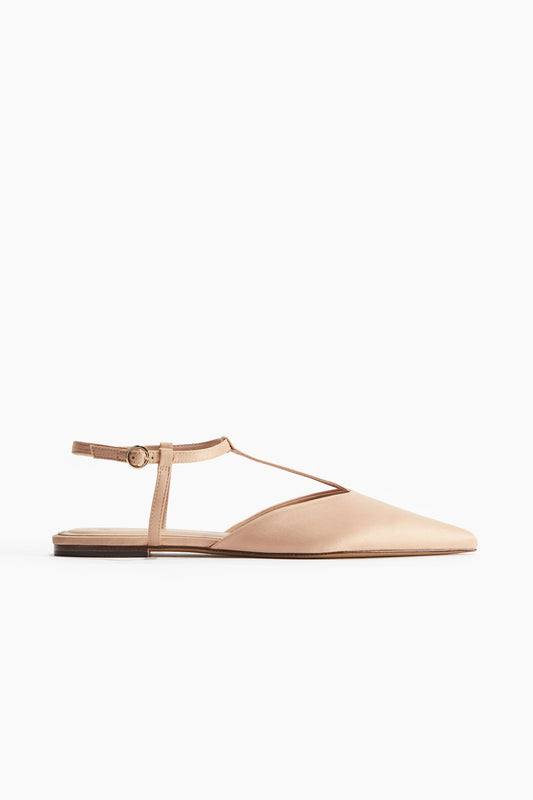 Pointed satin sandals
