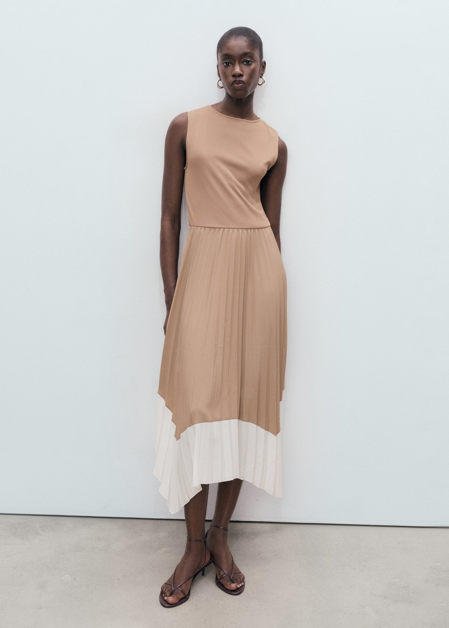 Combined pleated dress