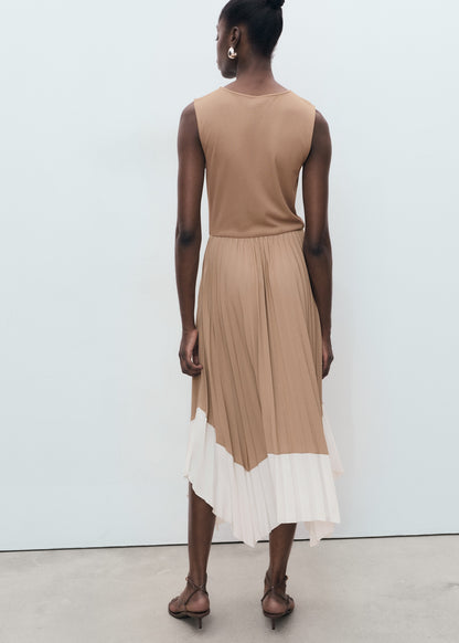 Combined pleated dress