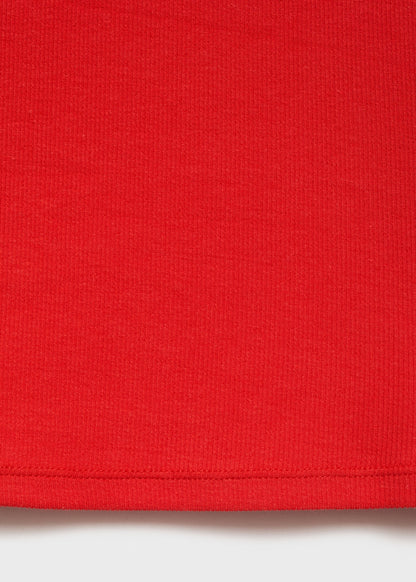 Asymmetrical top with contrasting trim