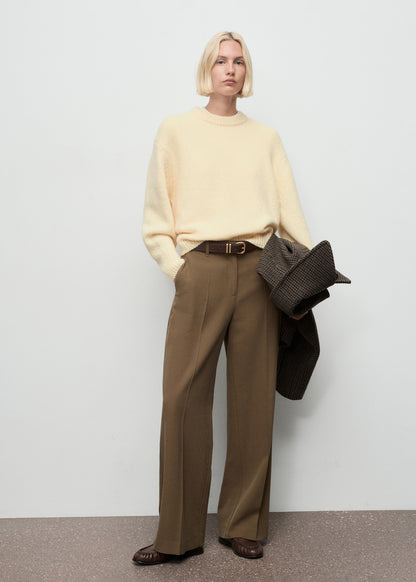 Chunky-knit sweater