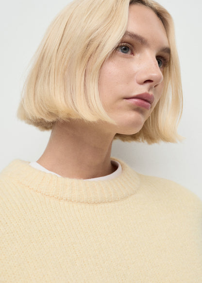 Chunky-knit sweater