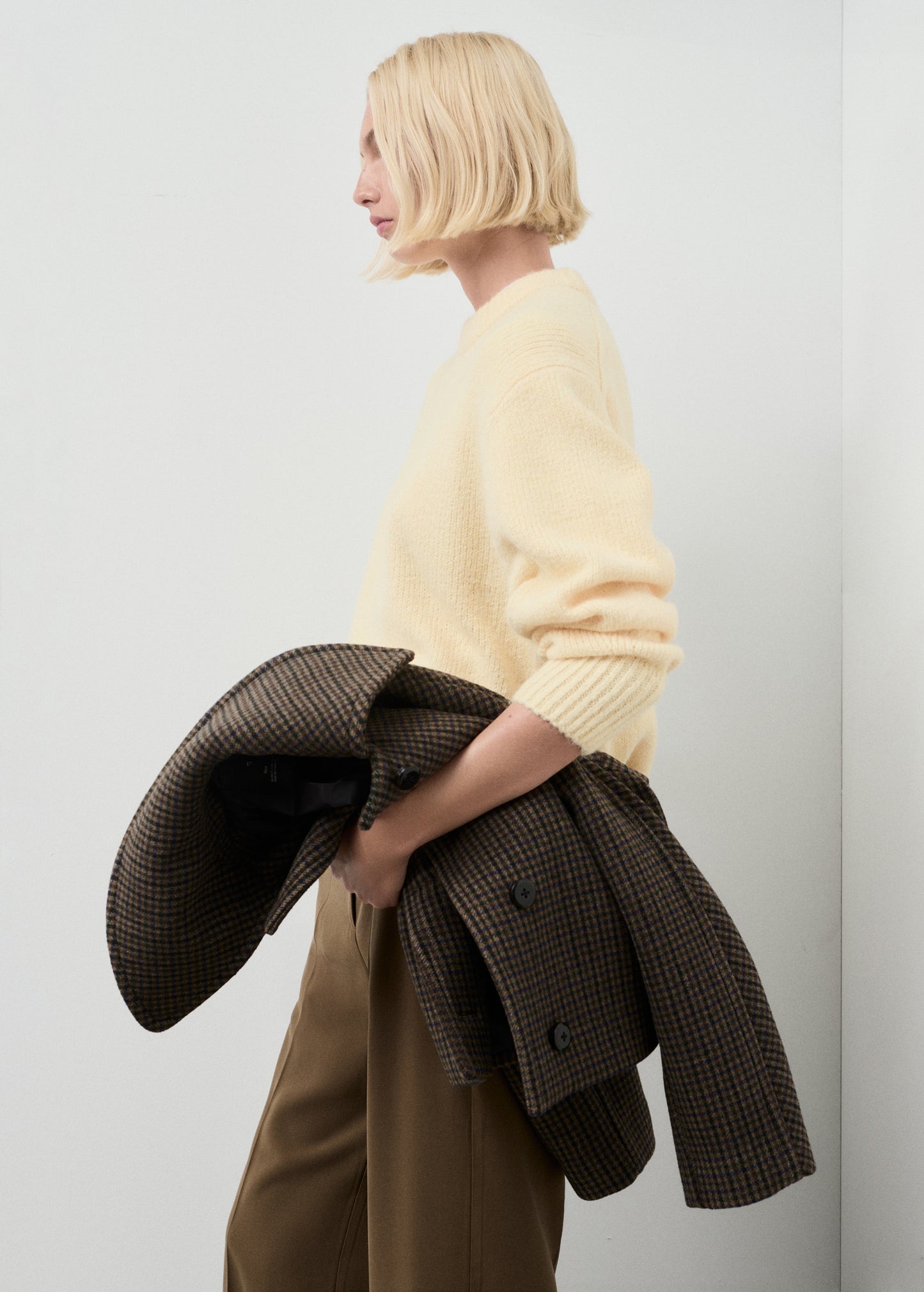 Chunky-knit sweater