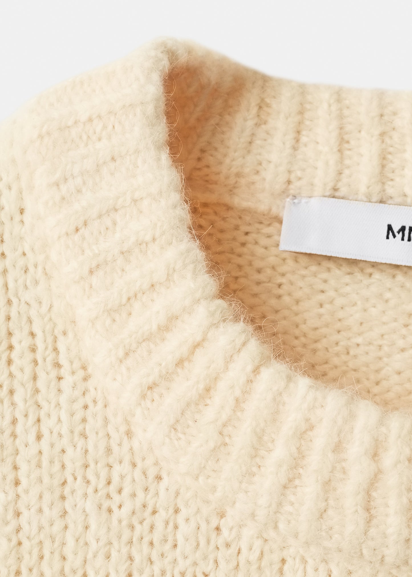 Chunky-knit sweater