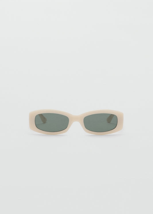 Contrasting rectangular-frame sunglasses
