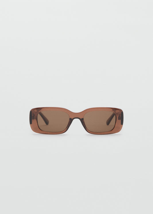 Maxi-frame sunglasses