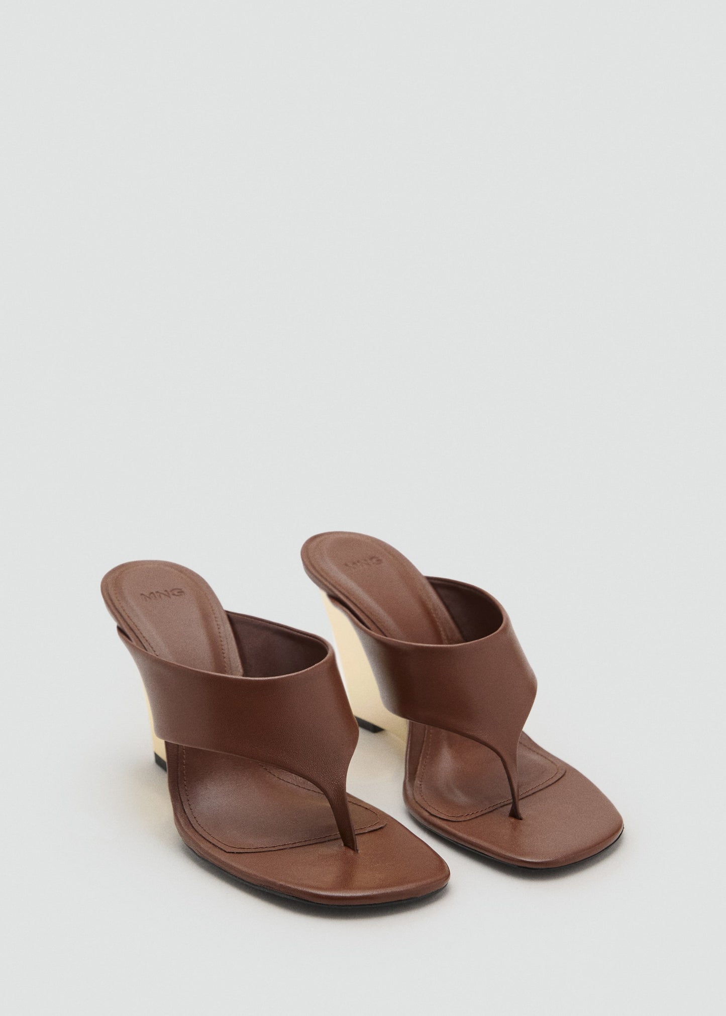 Contrast wedge leather sandal