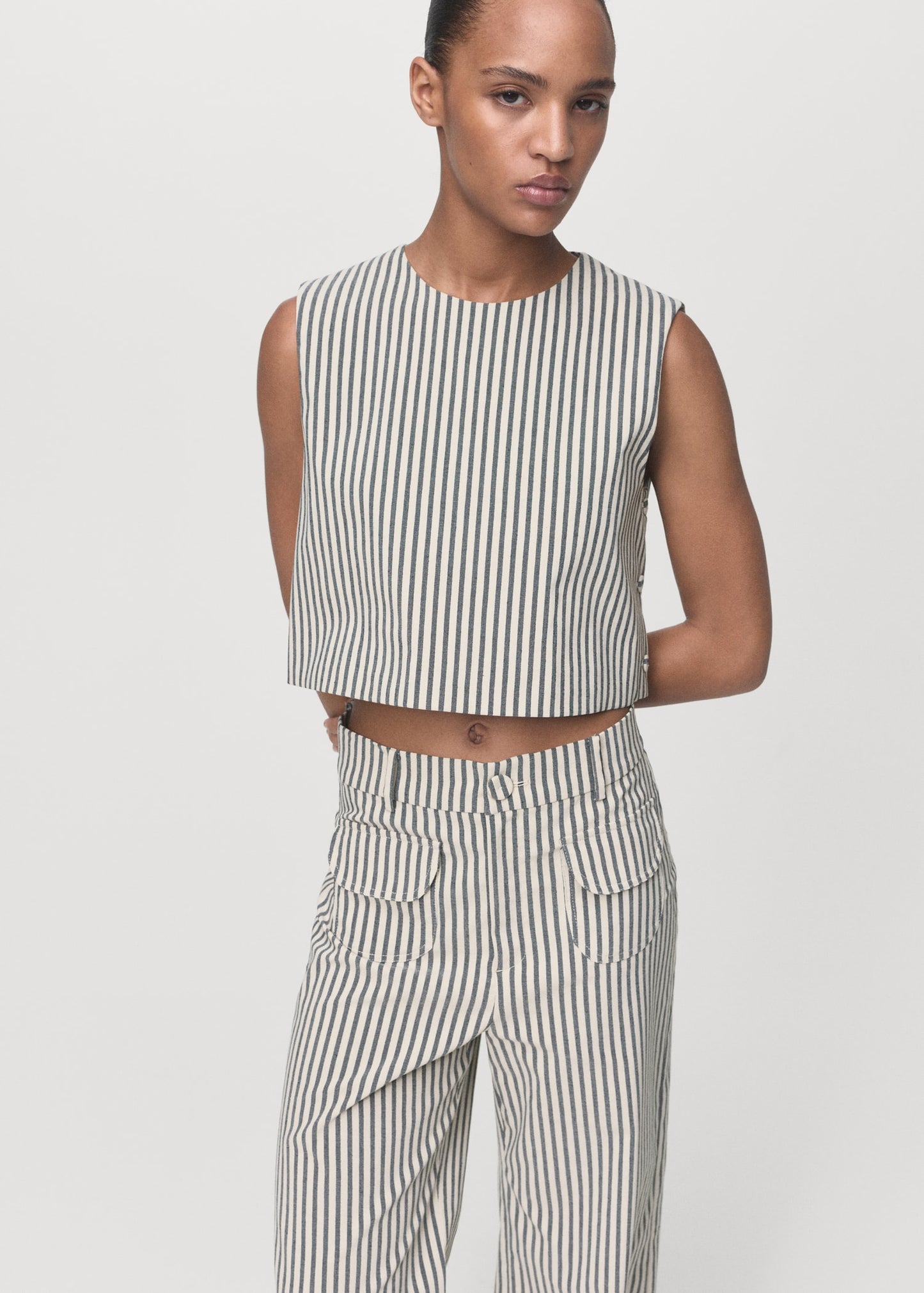 Striped trousers with pockets