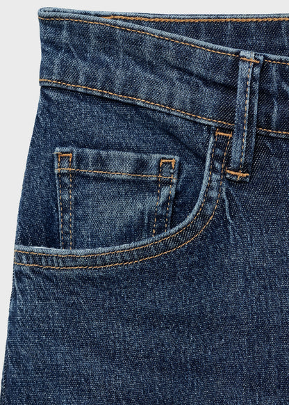 High-waisted wide-leg jeans