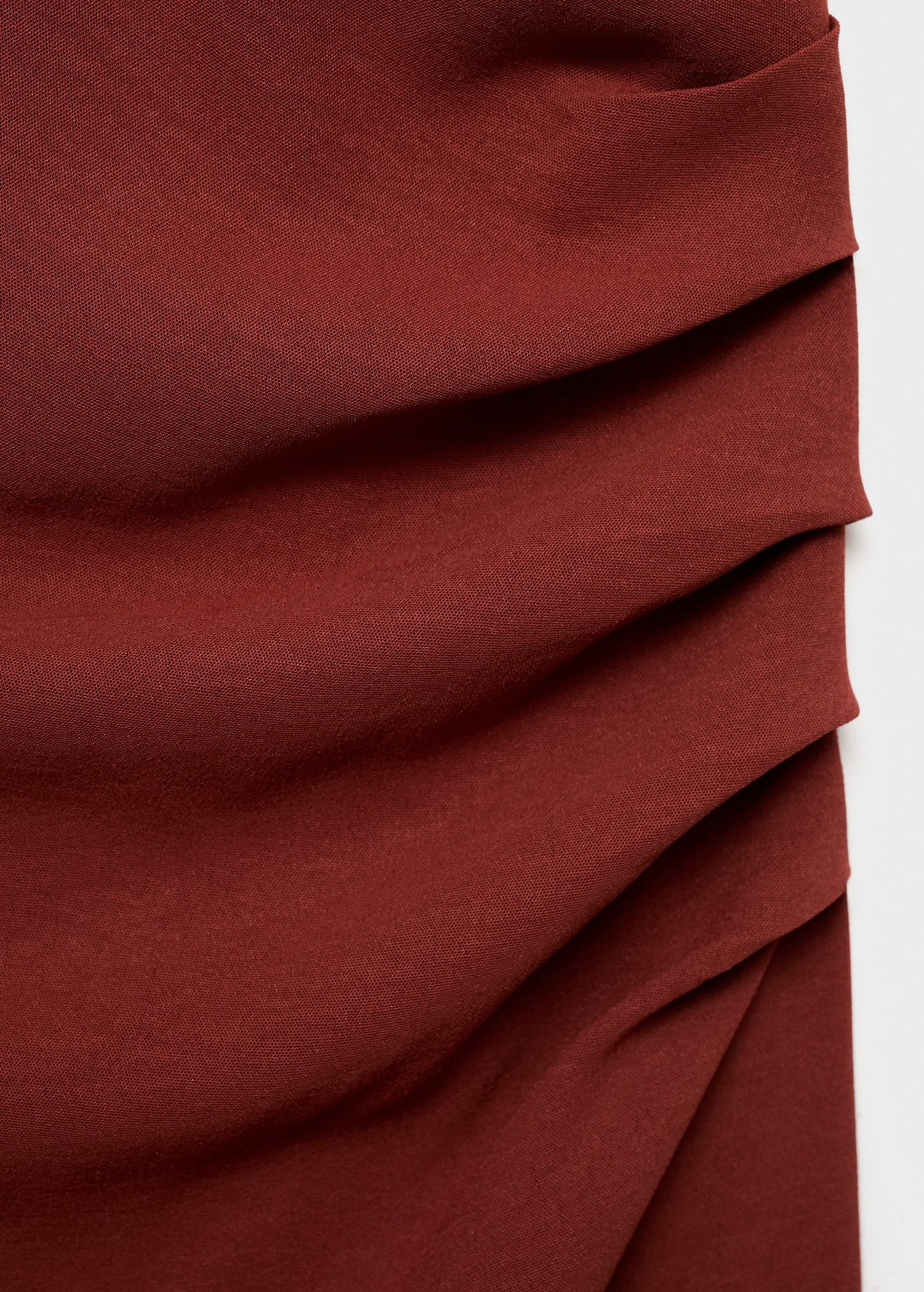 Ruched dress with knot detail