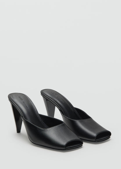 100% leather open-toe shoes