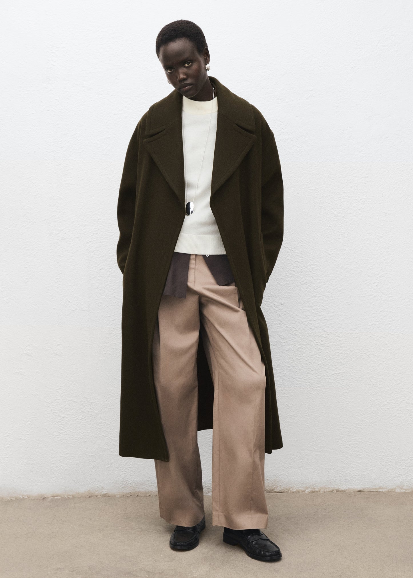 Virgin wool coat with belt