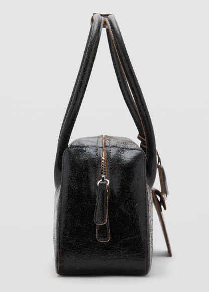 Leather shoulder bag with charms