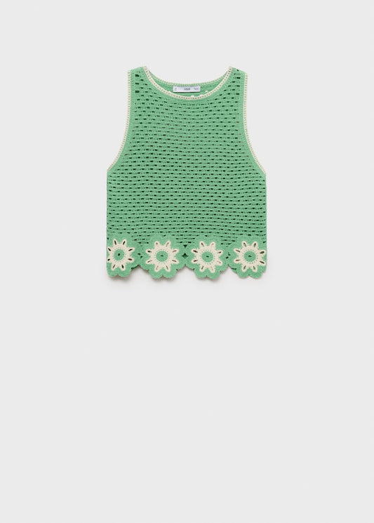 Crochet top with floral finishes