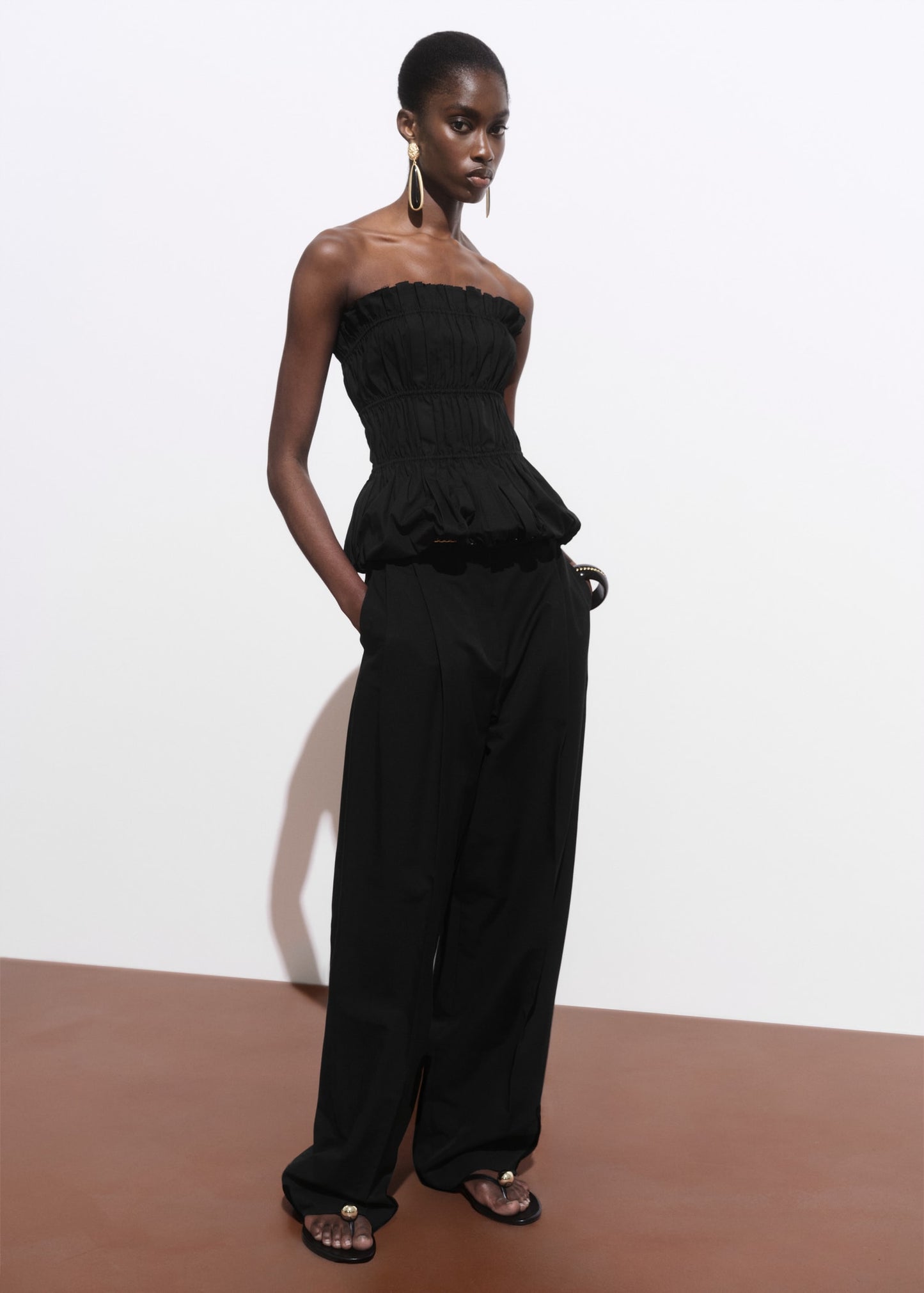 Straight-leg cotton pleated trousers