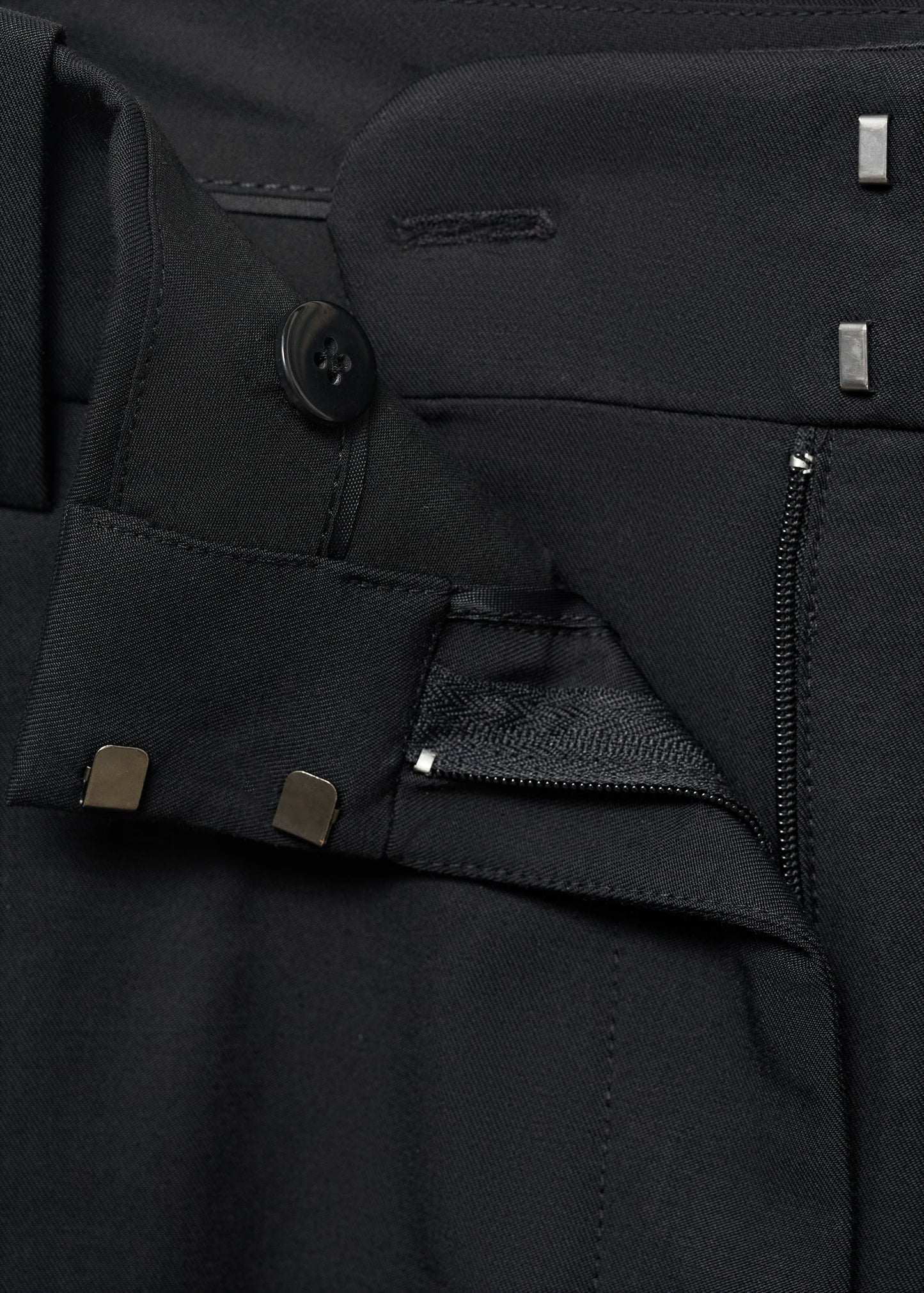 Straight-leg cotton pleated trousers