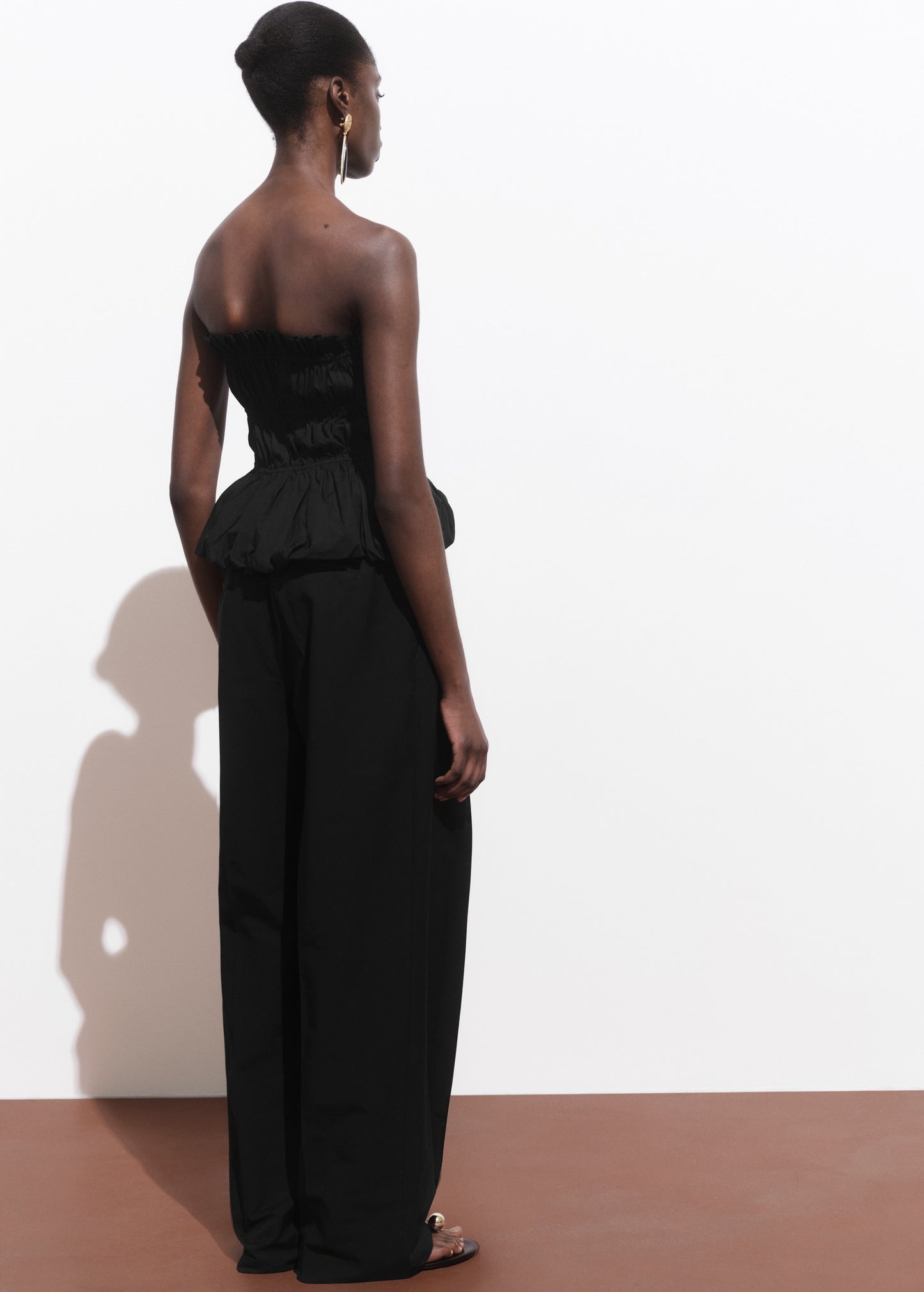 Straight-leg cotton pleated trousers