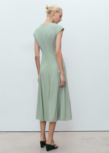 Midi-dress with stitching