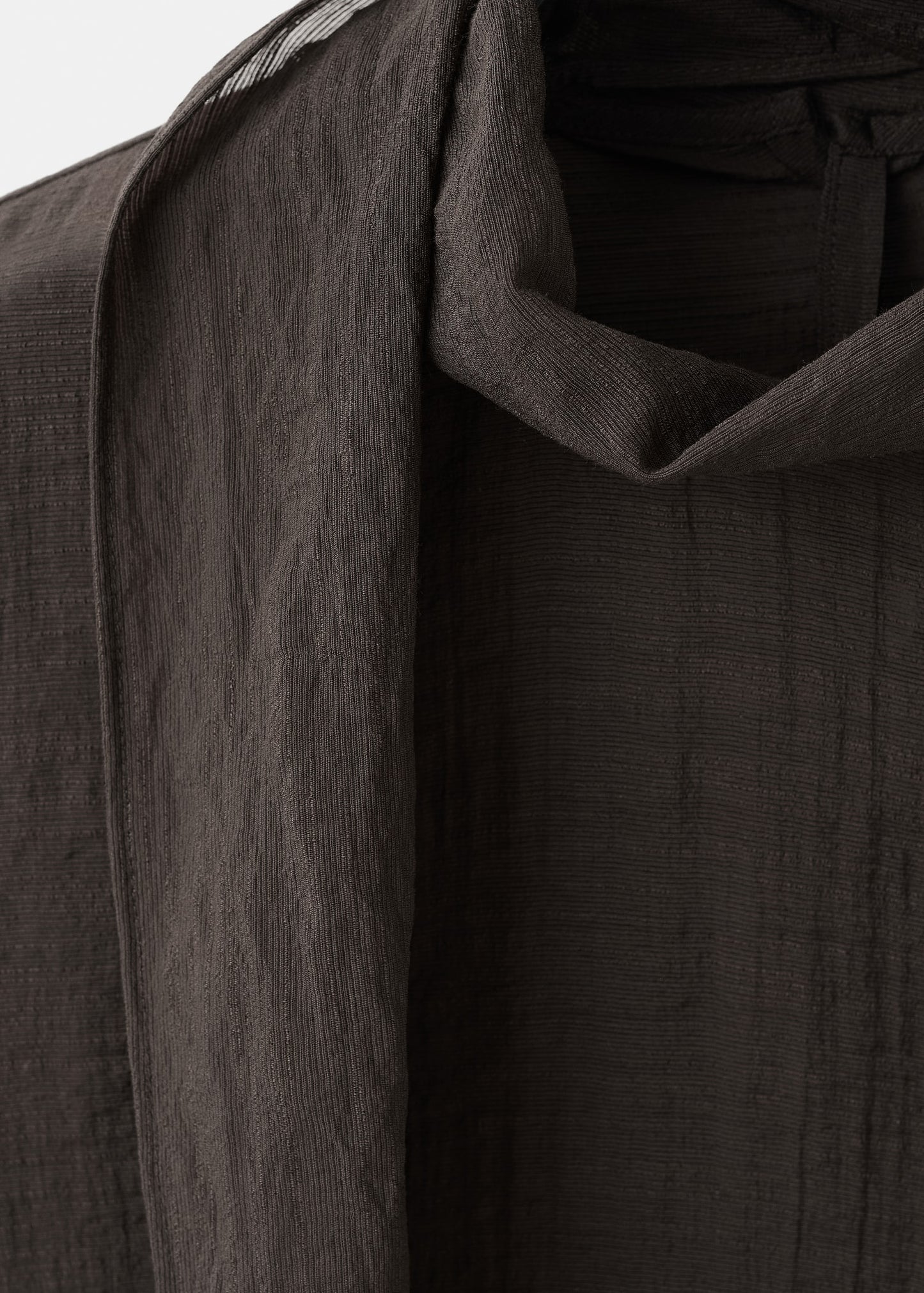 Textured blouse with foulard