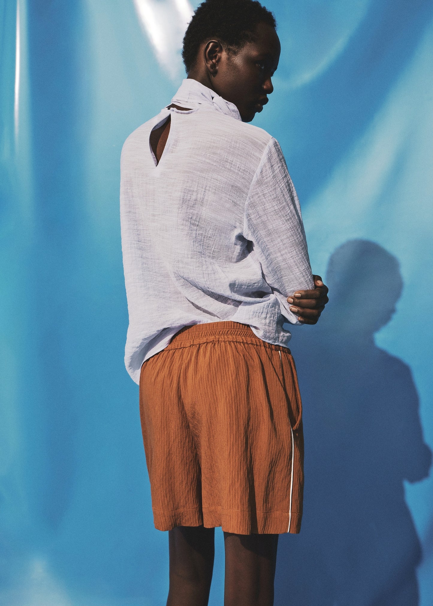 Textured shorts with contrasting trim
