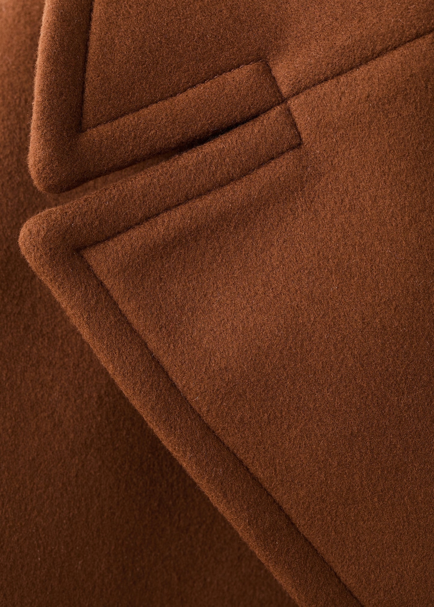 Lapel Manteco wool coat