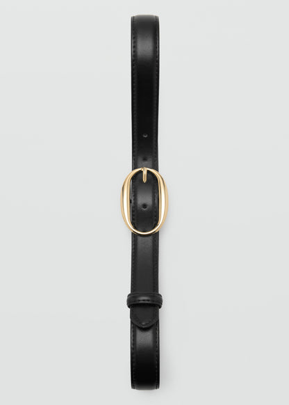 Oval buckle belt