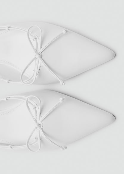 Kitten shoes with bow detail