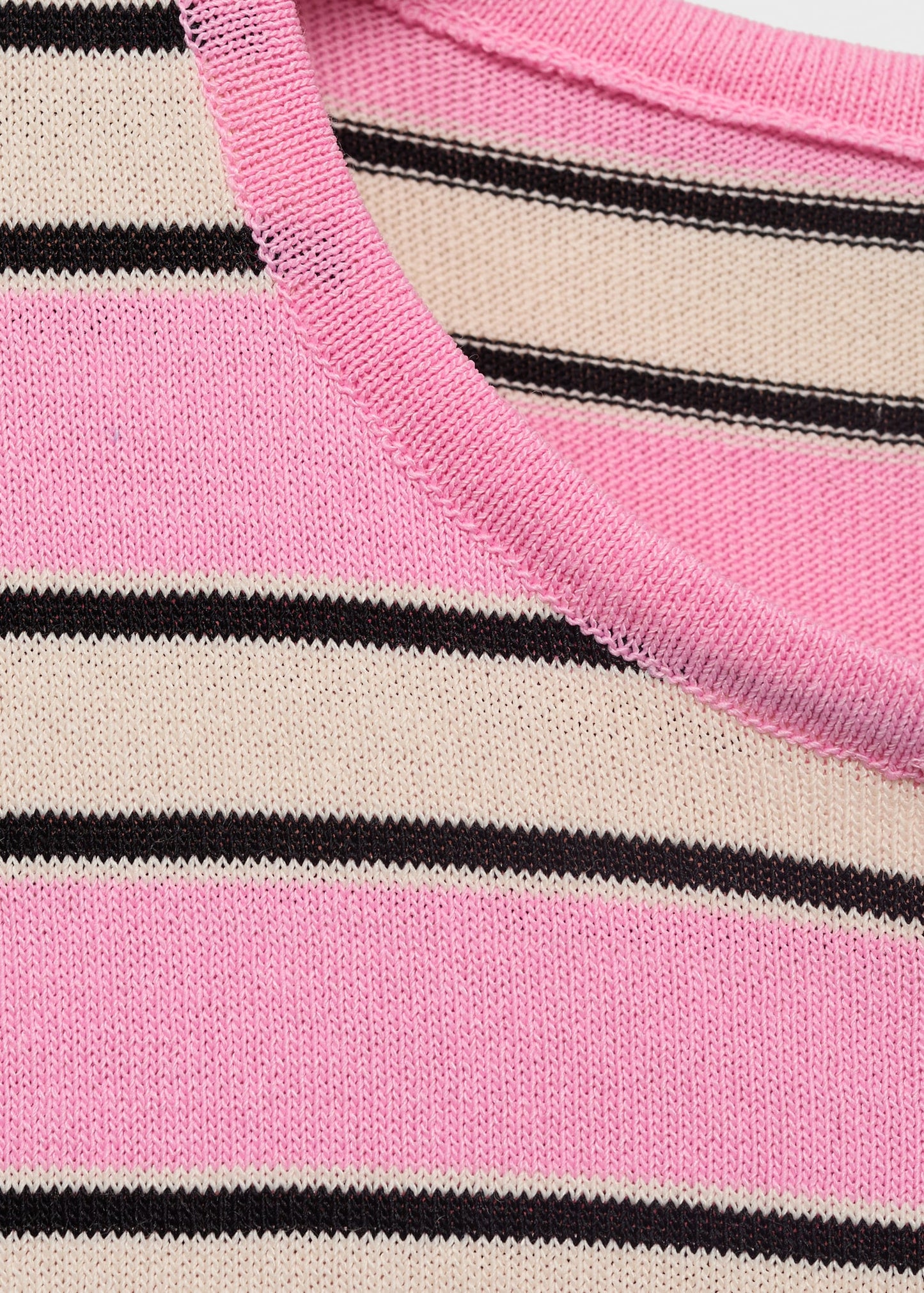 Short-sleeved jersey with combined stripes
