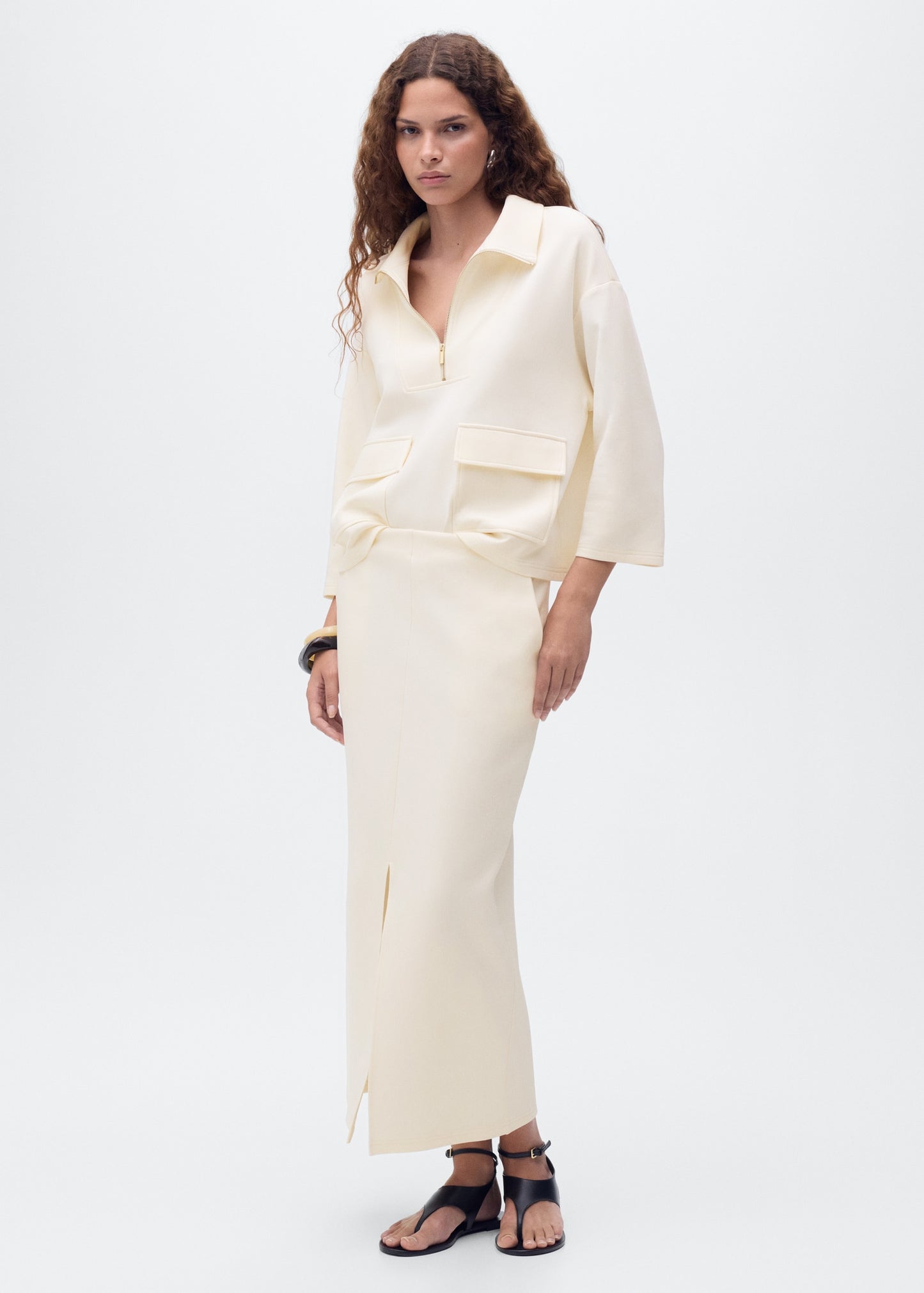 Three-quarter sleeve jacket with pockets