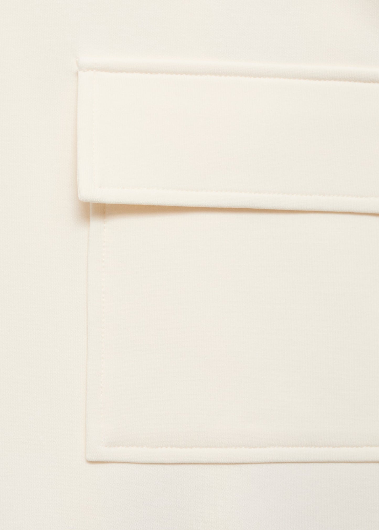 Three-quarter sleeve jacket with pockets