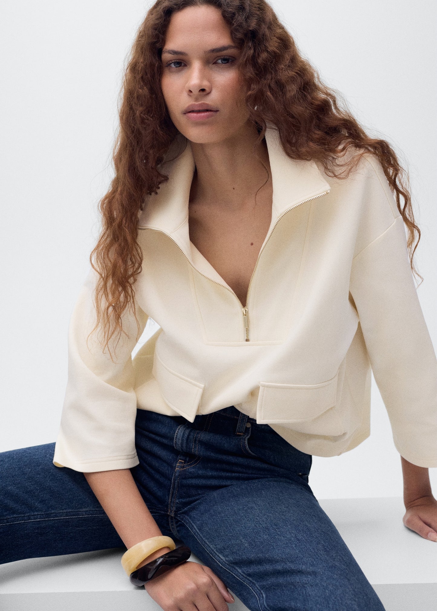 Three-quarter sleeve jacket with pockets