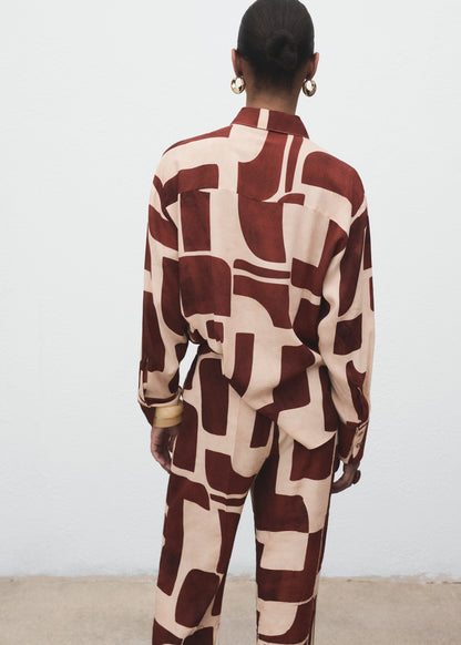 Geometric print shirt