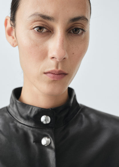 100% leather jacket with buttons