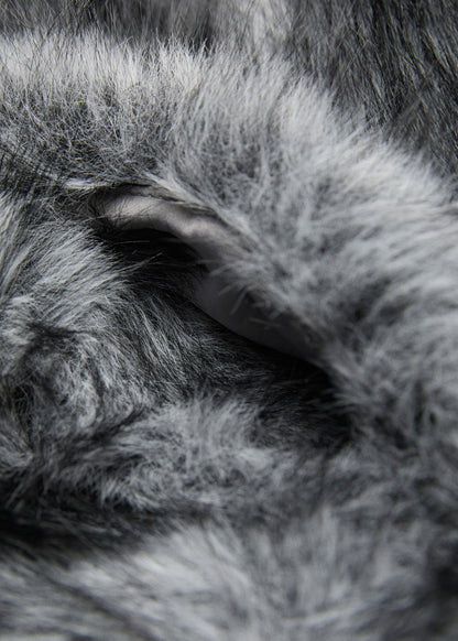Fur-effect scarf