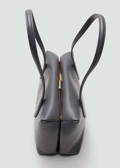 Quilted leather shoulder bag