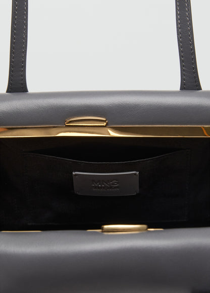 Quilted leather shoulder bag