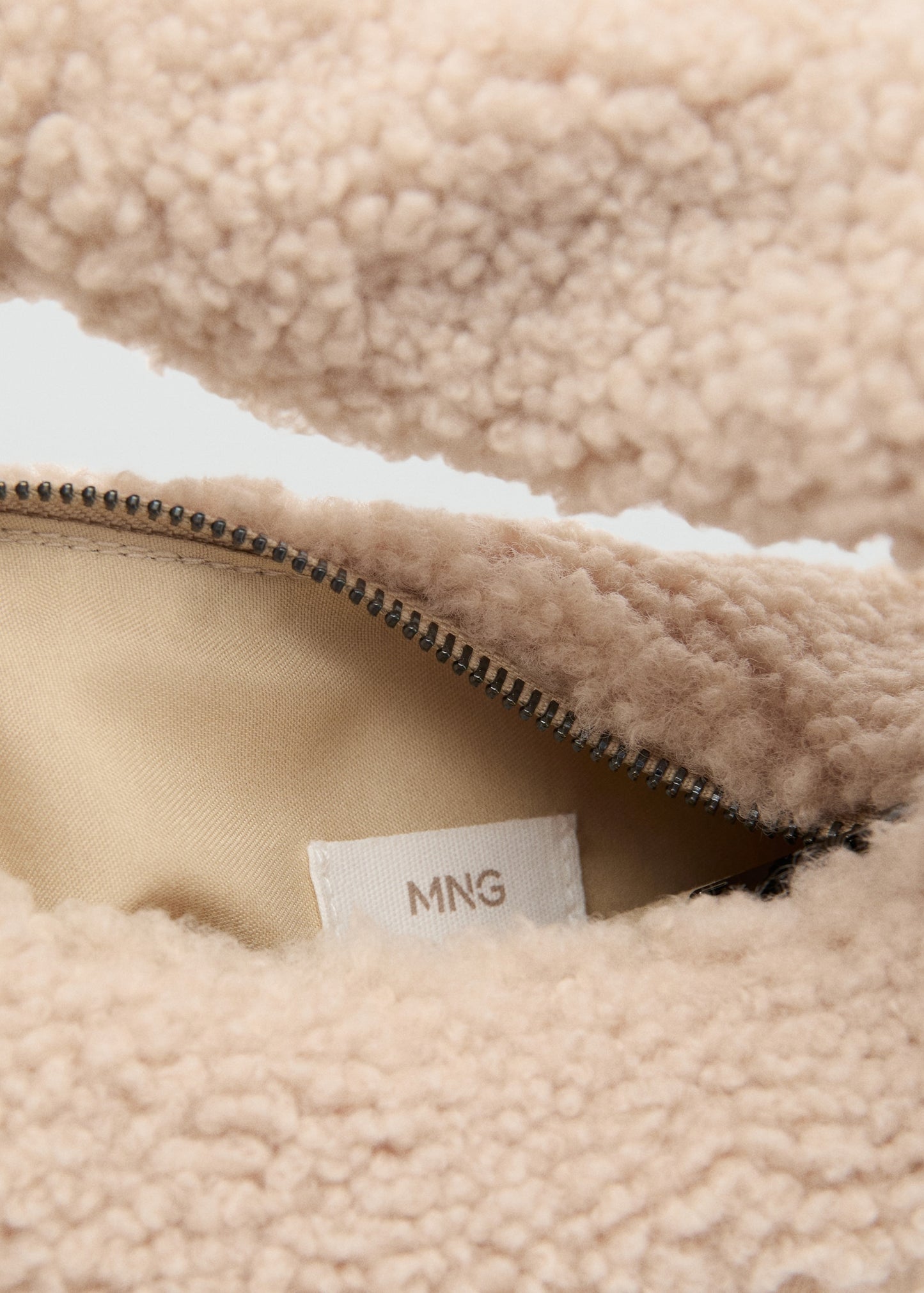 Shearling-effect textured bag