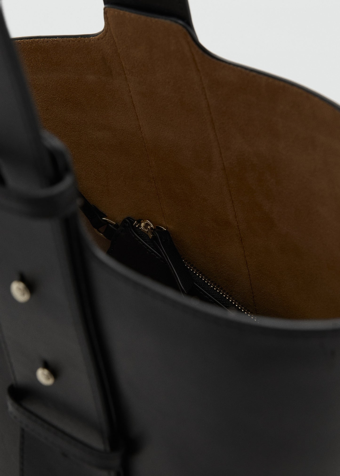 Leather bucket bag