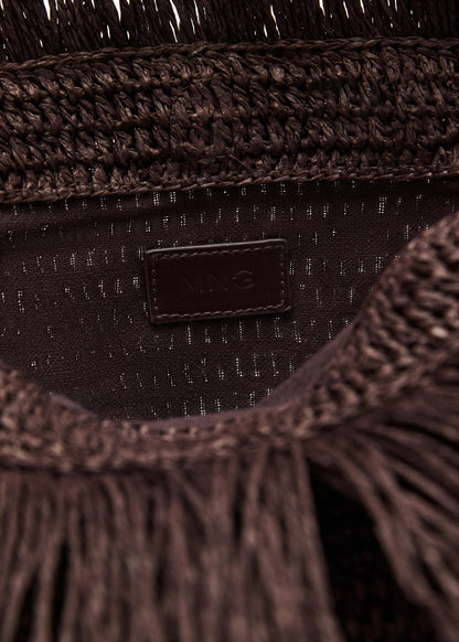 Natural fibre handbag with fringes