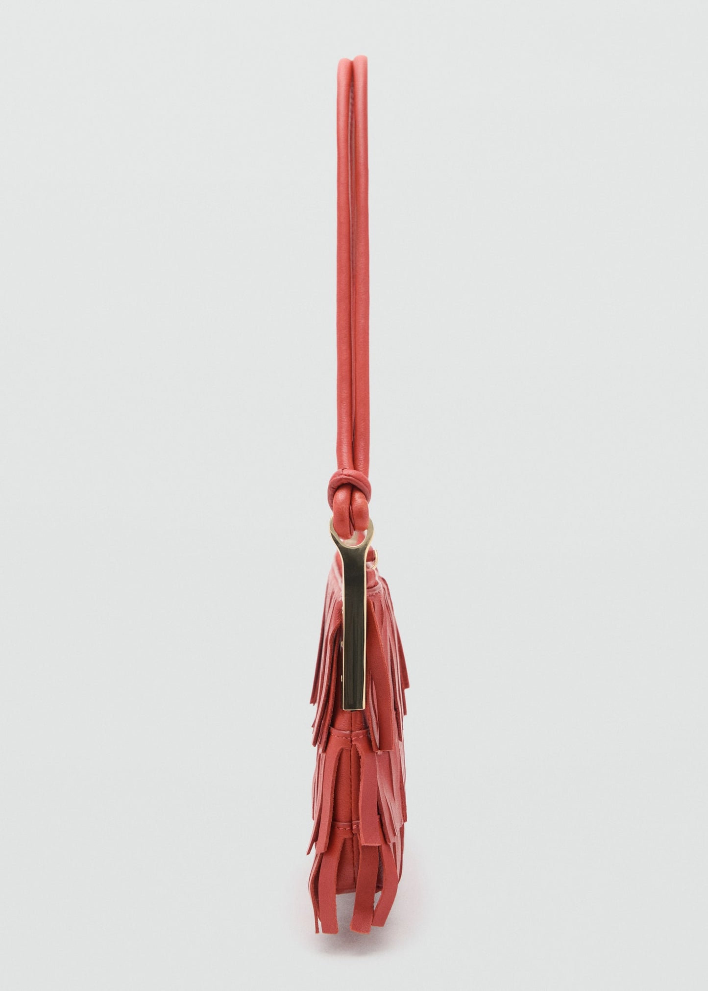 Leather shoulder bag with fringes