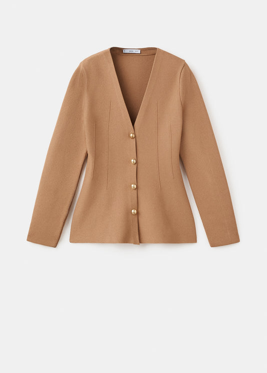 Fitted knitted jacket with buttons