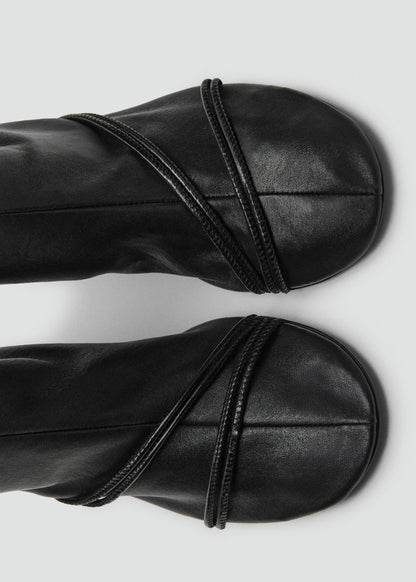 100% leather high boots with straps