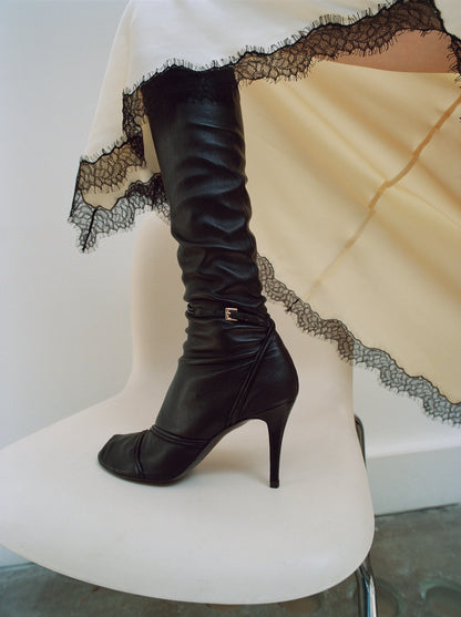 100% leather high boots with straps