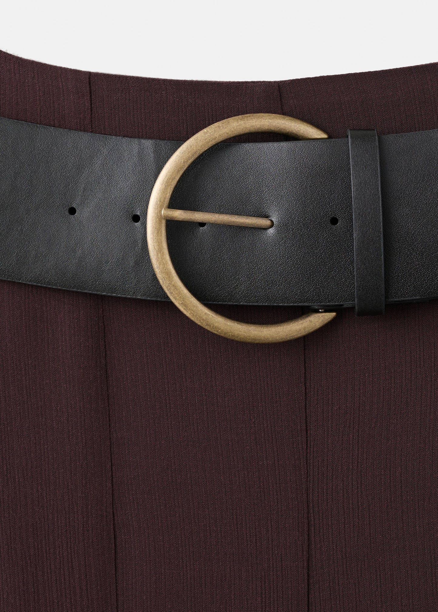 Godet skirt with belt