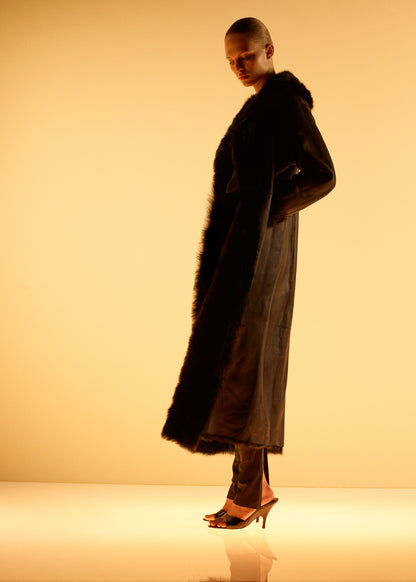 Reversible fur coat