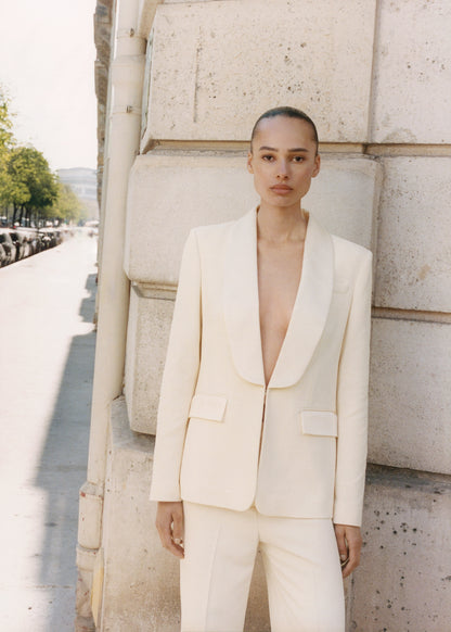 Suit jacket with satin lapels - Women | MANGO United KingdomMANGOAdd to your wishlistMango chatbot